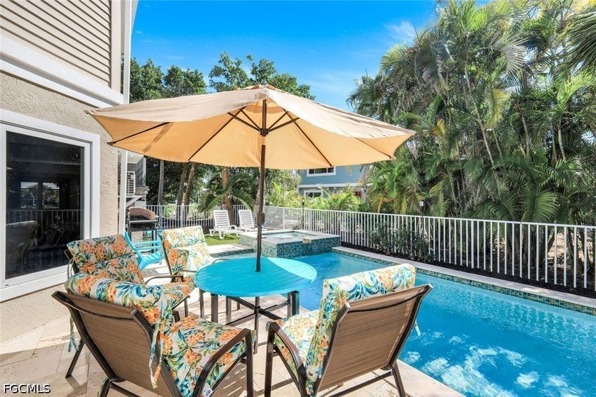 1111 Schooner Place, a stunning waterfront home on Sanibel - photo 37