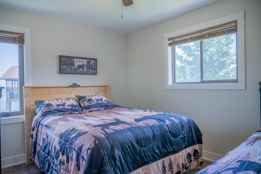 Incredible upgrades at this home on Island Lake! Enjoy a prime - photo 19