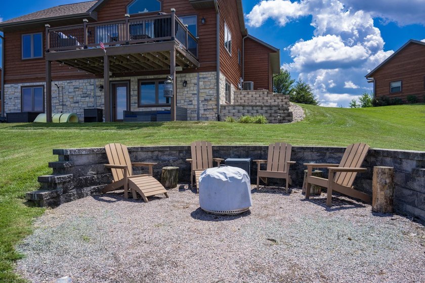 Incredible upgrades at this home on Island Lake! Enjoy a prime - photo 34