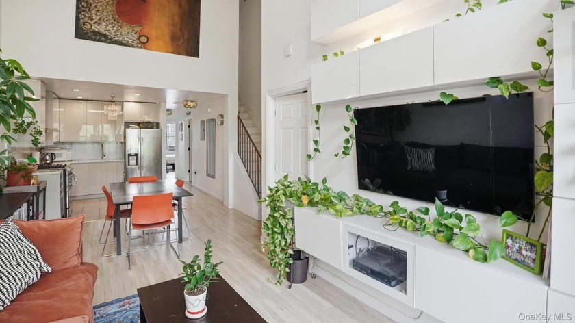 Newly renovated three family home in prime Bushwick, just near - photo 6