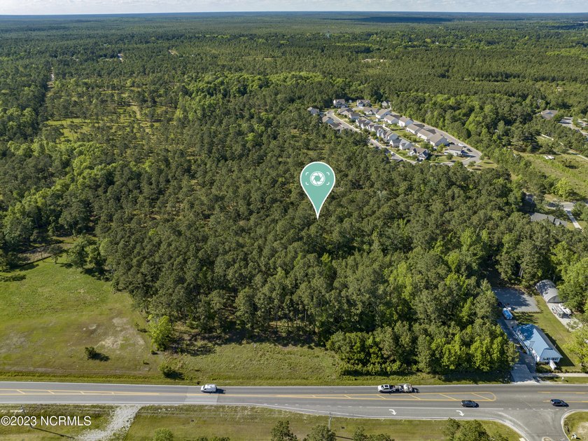 42.5 Acres of vacant land only minutes from Topsail Island &amp; - photo 3