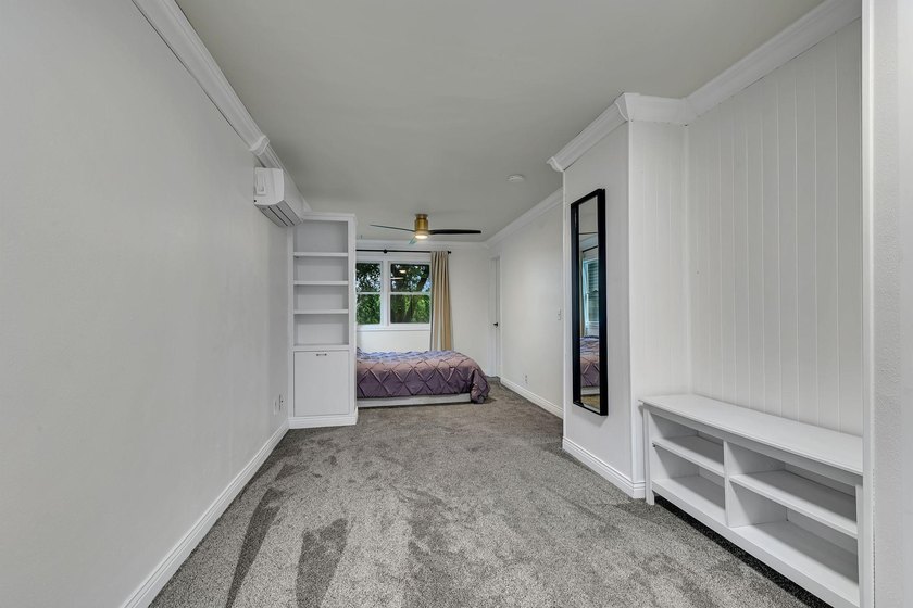 This 4-bedroom, 3-bath Mississippi Riverfront home is certain to - photo 20