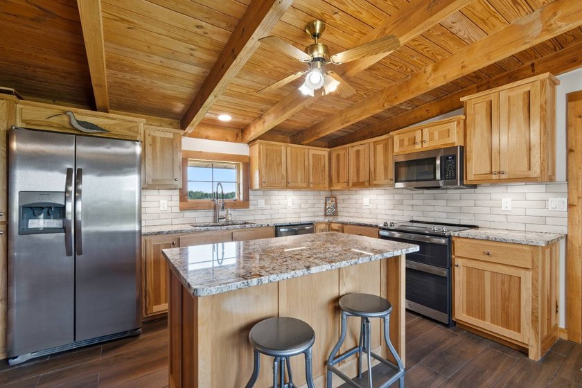 House is available for purchase pre-auction. Online Only Auction - photo 10
