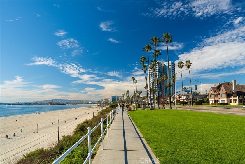 Wowza, Wowza, Wowza...A rare opportunity to own in one of the - photo 19