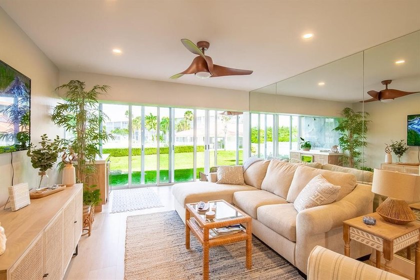 Experience the South Florida lifestyle in this tastefully - photo 31
