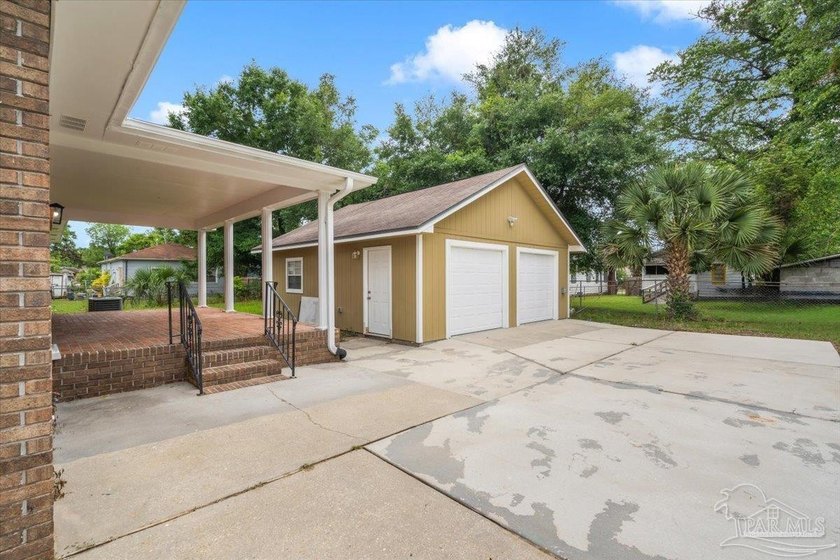 Fully renovated and move-in ready, this beautifully updated home - photo 5