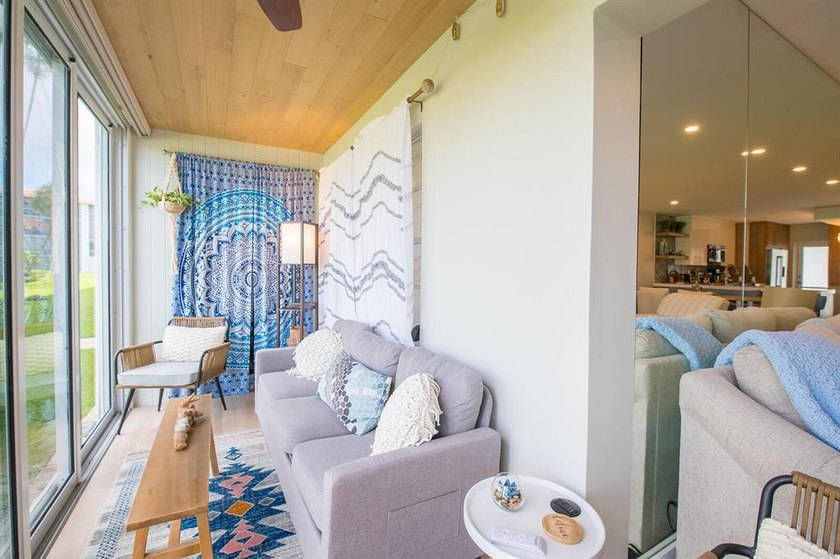 Experience the South Florida lifestyle in this tastefully - photo 35