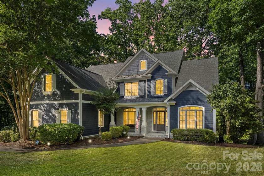 Welcome to refined Lake Norman living in the desirable Lakewood - photo 4