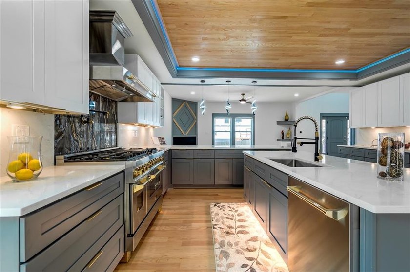 Escape the ordinary in this custom modern farmhouse, perfectly - photo 14