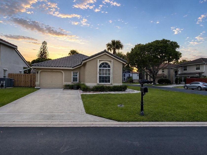 Up to $3,750 seller-preferred lender credit available! Priced to - photo 15