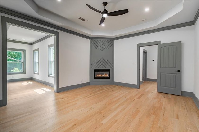 Escape the ordinary in this custom modern farmhouse, perfectly - photo 44
