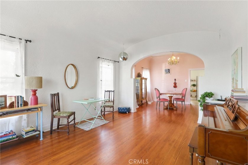 1055 W 17th - photo 4