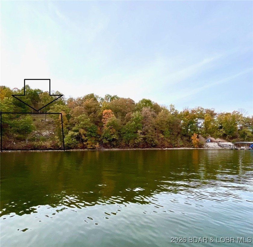 Stunning 100-foot lakefront lot with breathtaking, miles-long - photo 10