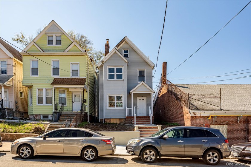 Colonial Style Home. This Home Features 4 Bedrooms, 2 Full Baths - photo 3