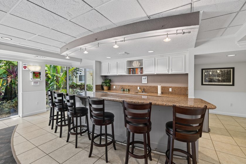 Beautifully updated and move-in ready, this spacious 2BR/2BA - photo 24