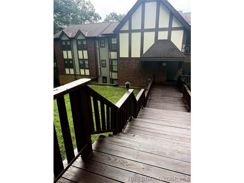 Welcome to Waters Edge Condominiums. Easy living will feel - photo 39