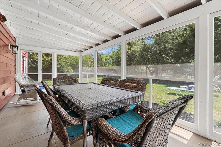 Renovated turn-key beach house in the coveted Rampasture Point - photo 44