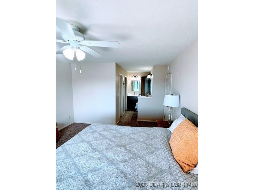 Discover your dream getaway at Lake Ozark! This spacious - photo 8