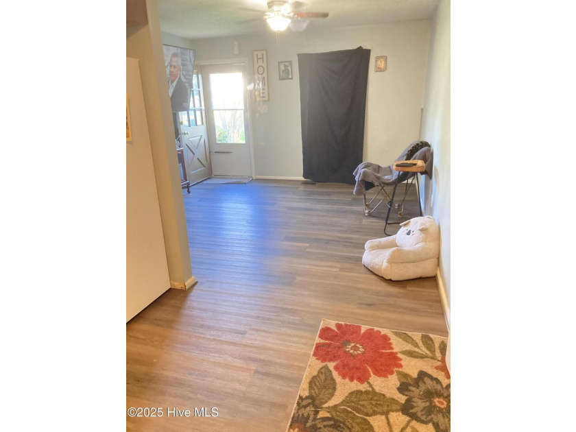 This 3 Bedroom, 2 Full Bath, Combination Kitchen and Dining room - photo 17
