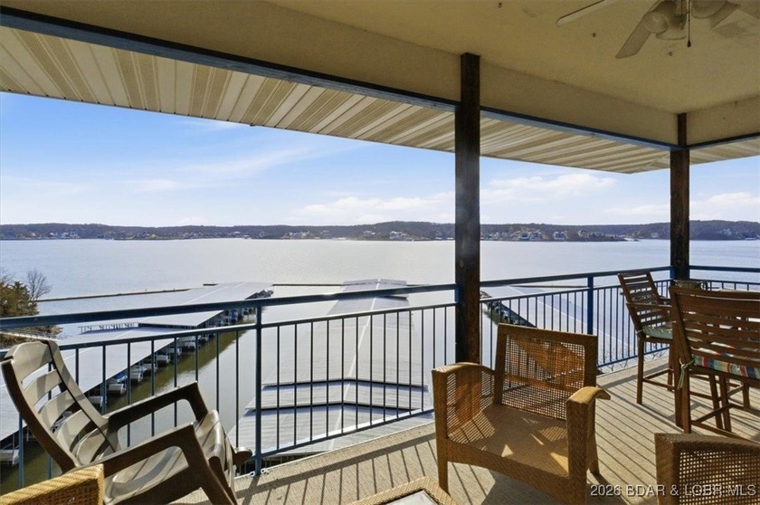 Wake up every morning to the stunning panoramic views at - photo 2