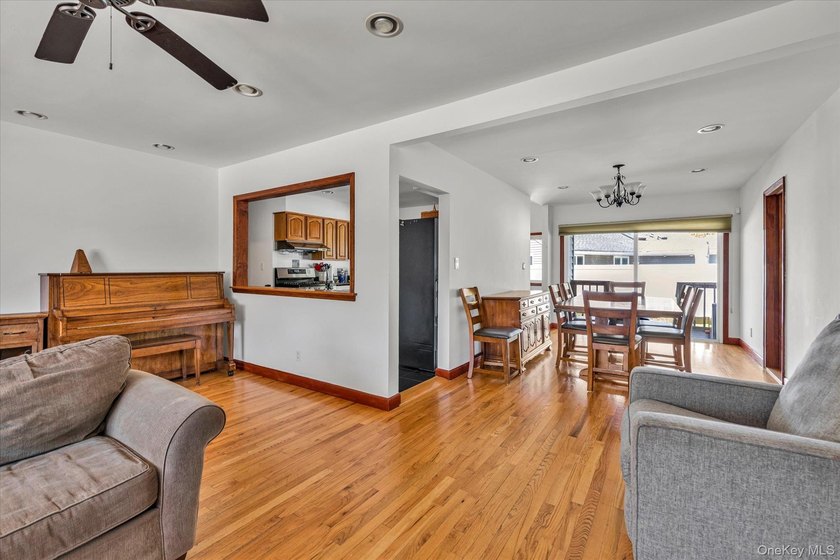 Welcome to This Beautiful Ranch Style Home. As You Enter in To - photo 5