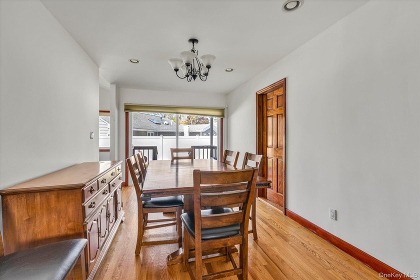 Welcome to This Beautiful Ranch Style Home. As You Enter in To - photo 7