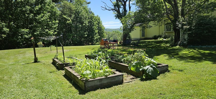 LAKE SENNEBEC FARM. Have you ever thought about giving your kids - photo 22