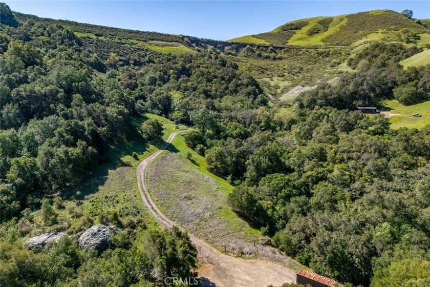 Rancho Santa Rosa offers 306+/- acres of usable Central Coast - photo 17