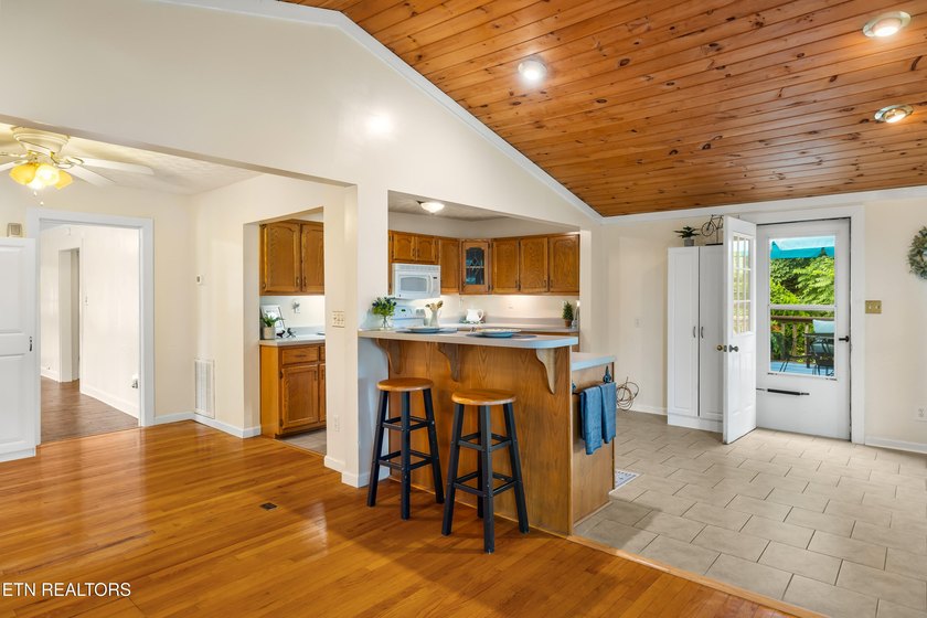 a charming cottage style home full of warmth, character, and - photo 13