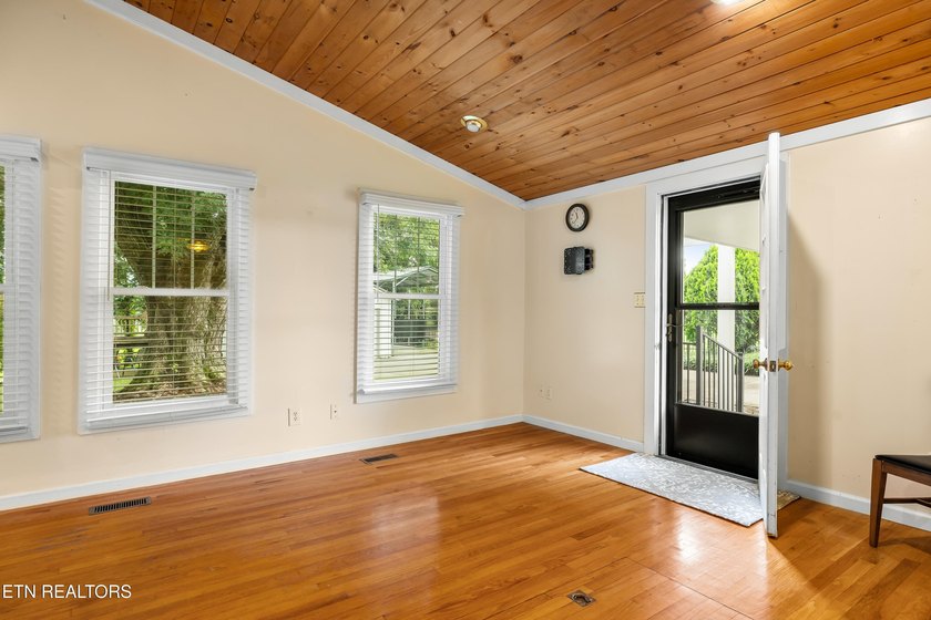 a charming cottage style home full of warmth, character, and - photo 16