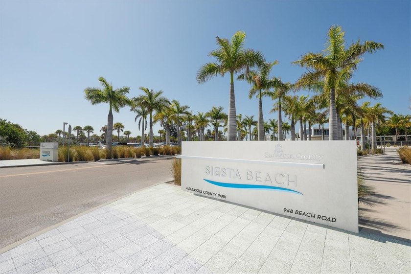 Immerse yourself in the tranquility of 5331 Siesta Cove Drive, a - photo 33