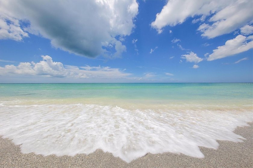 Immerse yourself in the tranquility of 5331 Siesta Cove Drive, a - photo 36