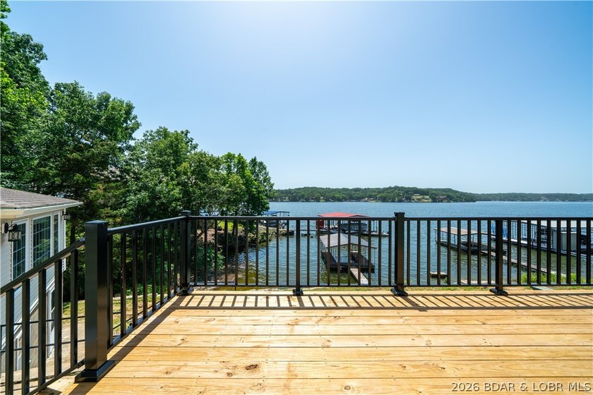 Not one house, but two houses! These homes offer great rental - photo 33