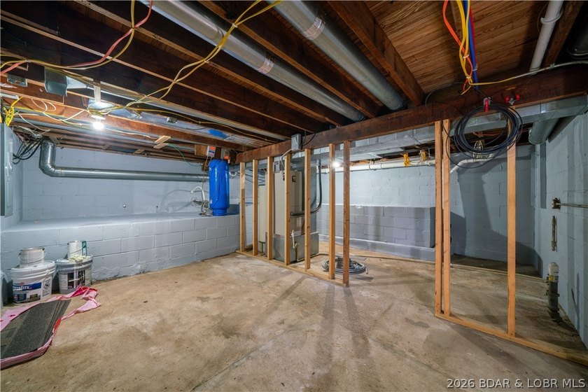 Not one house, but two houses! These homes offer great rental - photo 42