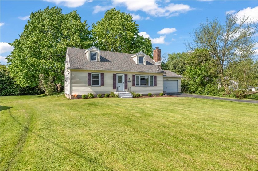 Welcome home to this beautifully maintained 4 bedroom, 2 full - photo 3