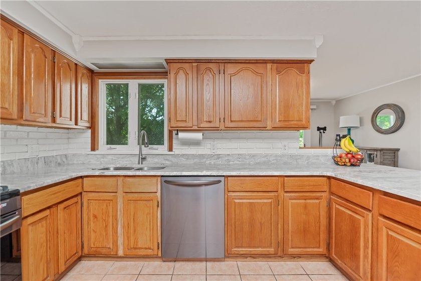 Welcome home to this beautifully maintained 4 bedroom, 2 full - photo 6