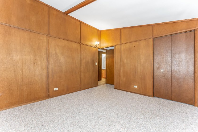 Versatility meets one of Eagle River's best-kept lakefront - photo 13