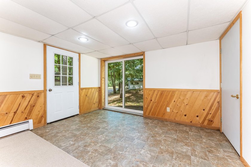 Versatility meets one of Eagle River's best-kept lakefront - photo 15