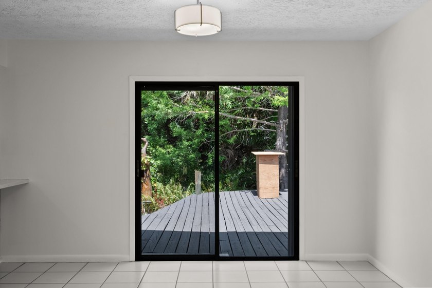 Welcome to this well-appointed single-family residence in North - photo 18