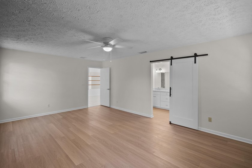 Welcome to this well-appointed single-family residence in North - photo 23