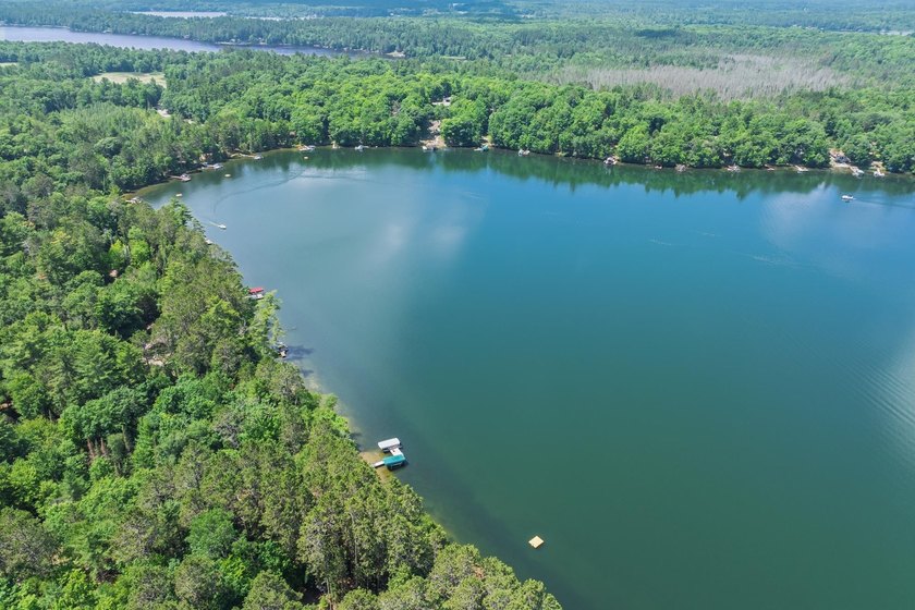 Versatility meets one of Eagle River's best-kept lakefront - photo 36
