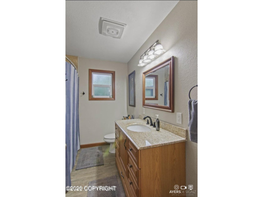 This home has it all! GRANITE countertops, high end appliance - photo 18