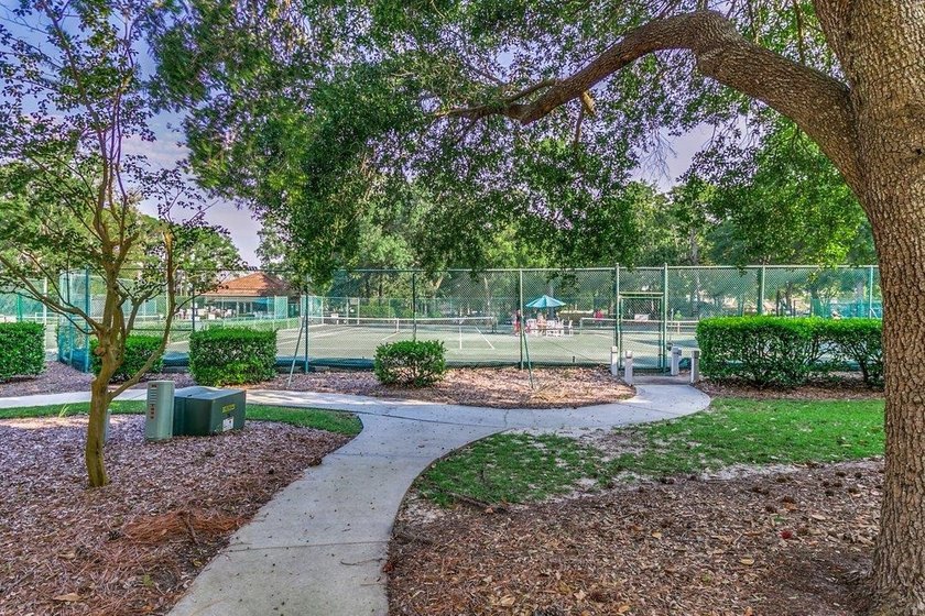 Welcome to this beautiful first-floor, end-unit 2-bedroom - photo 28