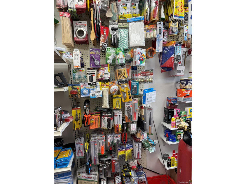 High-Traffic Convenience Store for Sale - Bay Shore, NY - photo 2