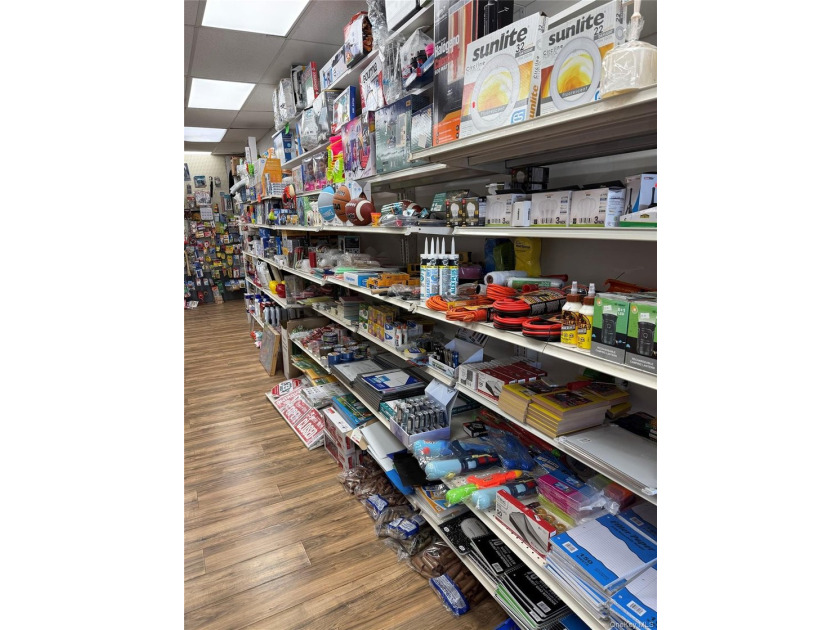 High-Traffic Convenience Store for Sale - Bay Shore, NY - photo 3