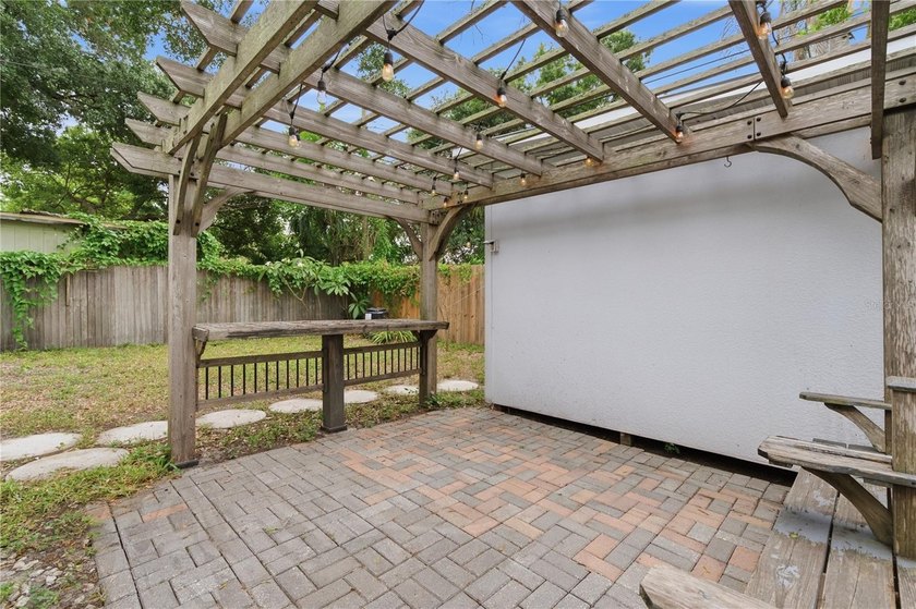 Move-in ready and full of versatility, this charming St - photo 50