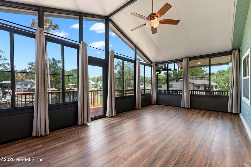 MOTIVATED SELLERS Creekside Charm Welcome to your peaceful - photo 26