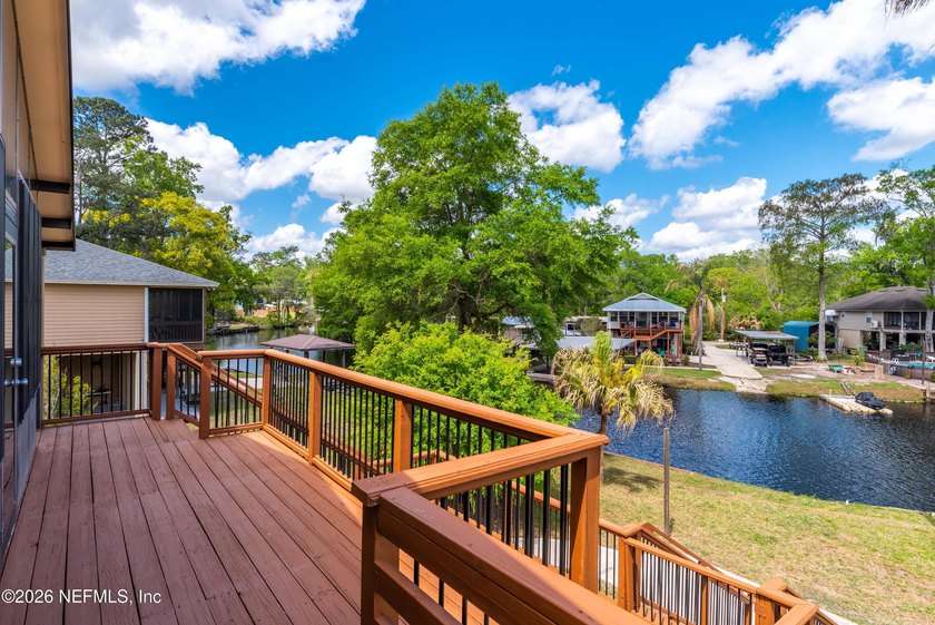 MOTIVATED SELLERS Creekside Charm Welcome to your peaceful - photo 28