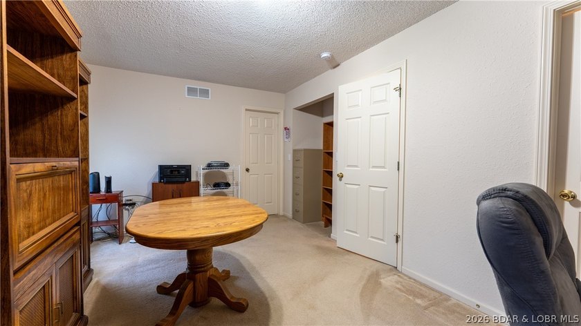 Spacious main level living in the heart of Osage Beach! This 3 - photo 19
