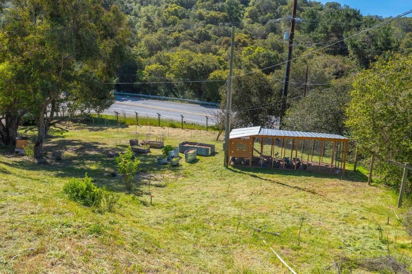Outstanding opportunity in desirable Laguna Seca Heights. This 2 - photo 24